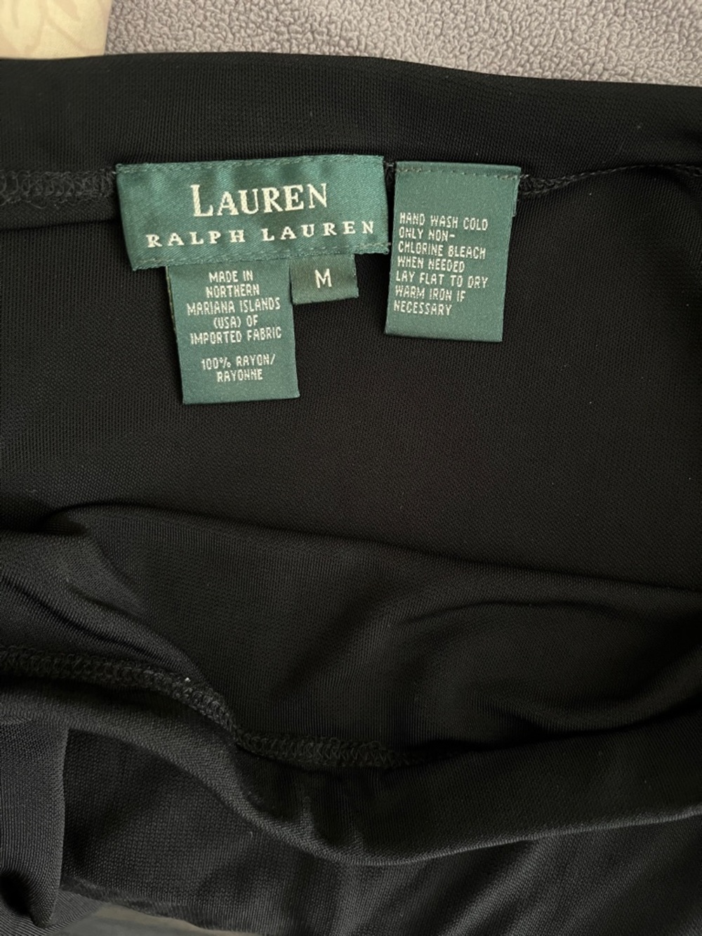 Lauren Ralph Lauren Black Maxi Skirt with Sleek Silhouette - Picture 2 of 3